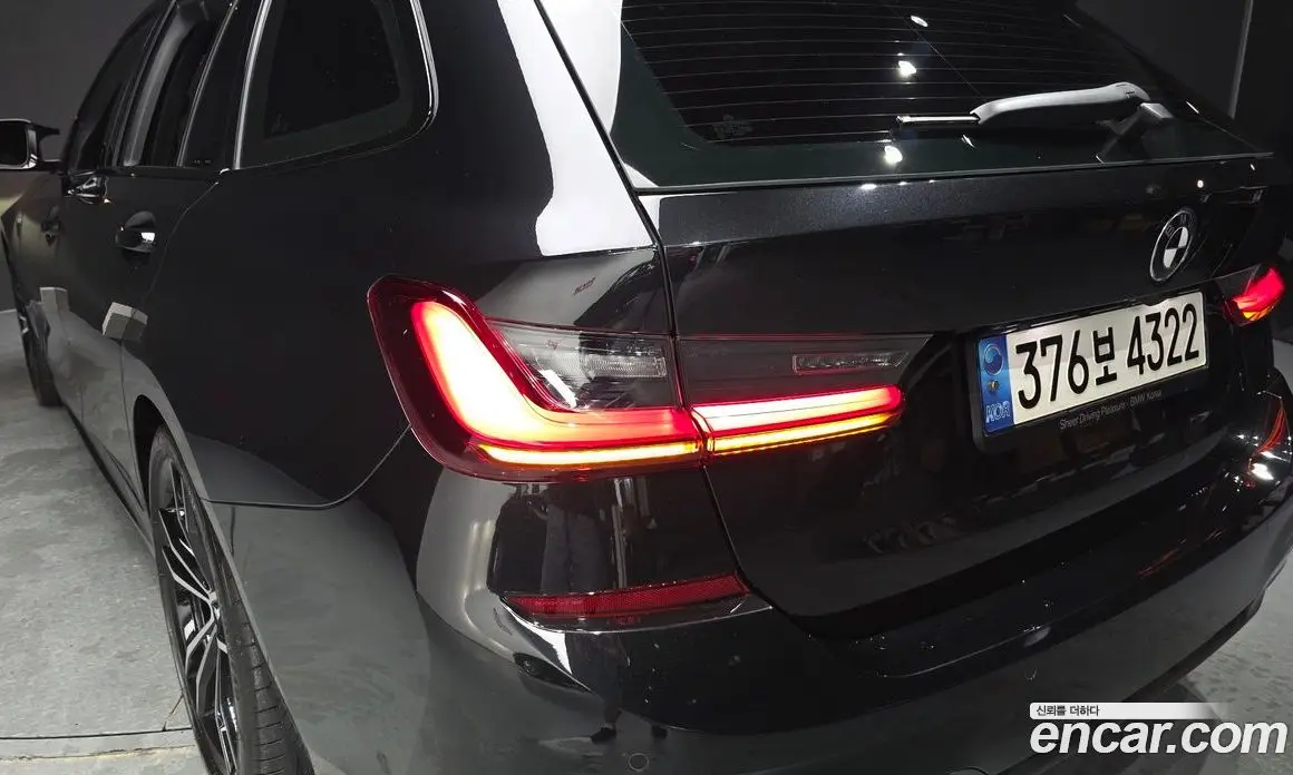BMW 3 серия 2022 2.0 автомат (гидро), фото 8