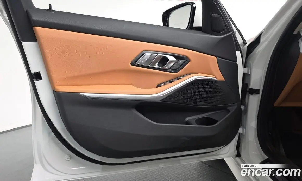 BMW 3 серия 2025 2.0 автомат (гидро), фото 13