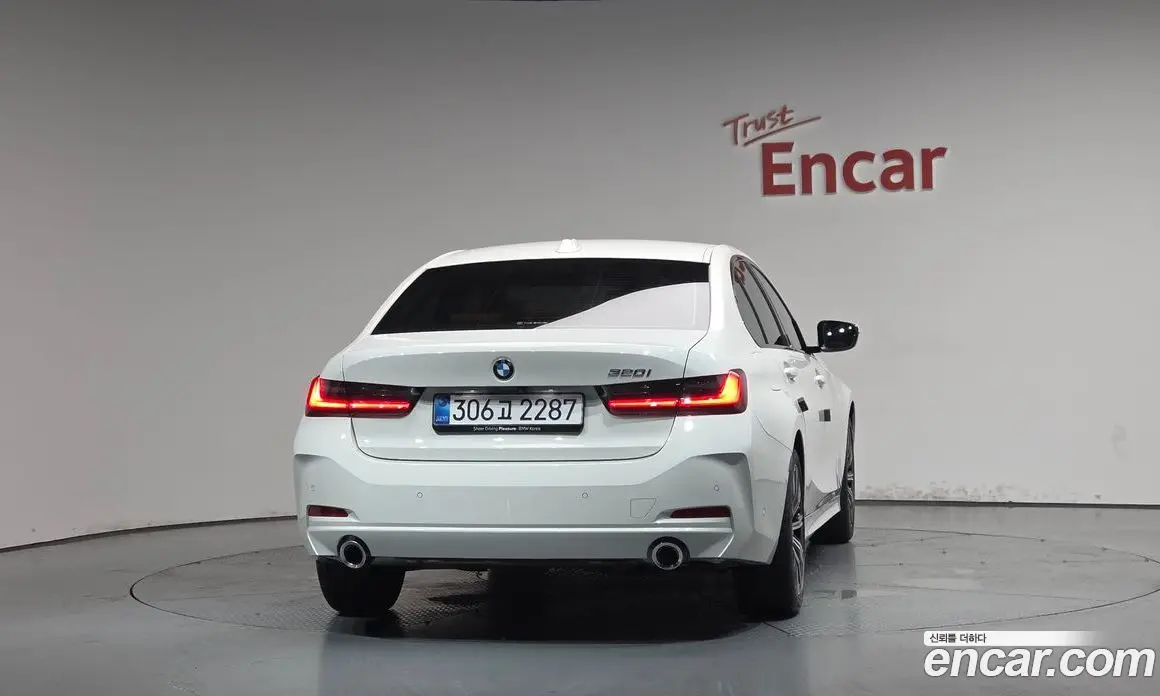 BMW 3 серия 2025 2.0 автомат (гидро), фото 3
