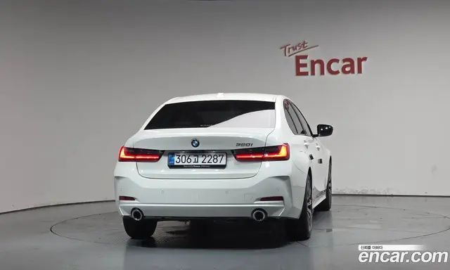 BMW 3 серия 2025 2.0 автомат (гидро), миниатюра 3