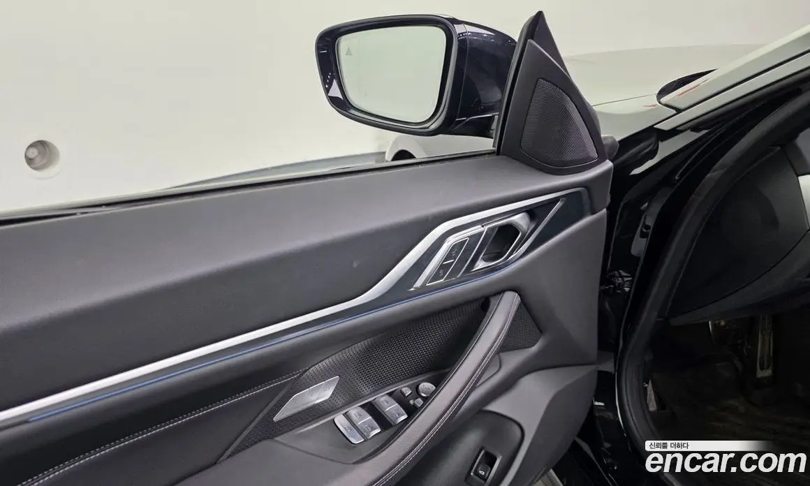BMW 4 серия 2023 2.0 автомат (гидро), фото 38