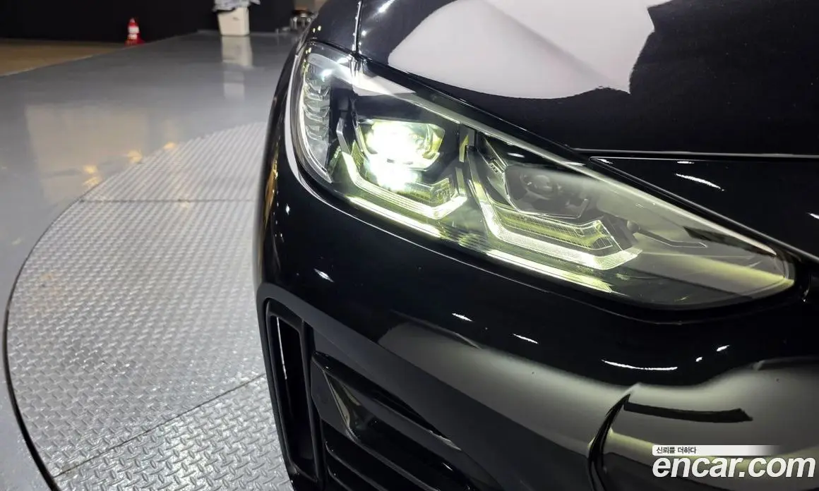 BMW 4 серия 2023 2.0 автомат (гидро), фото 8