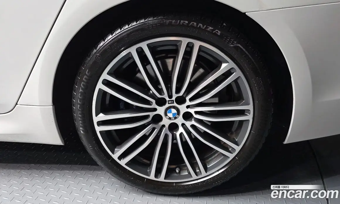 BMW 5 серия 2020 2.0 автомат (гидро), фото 5