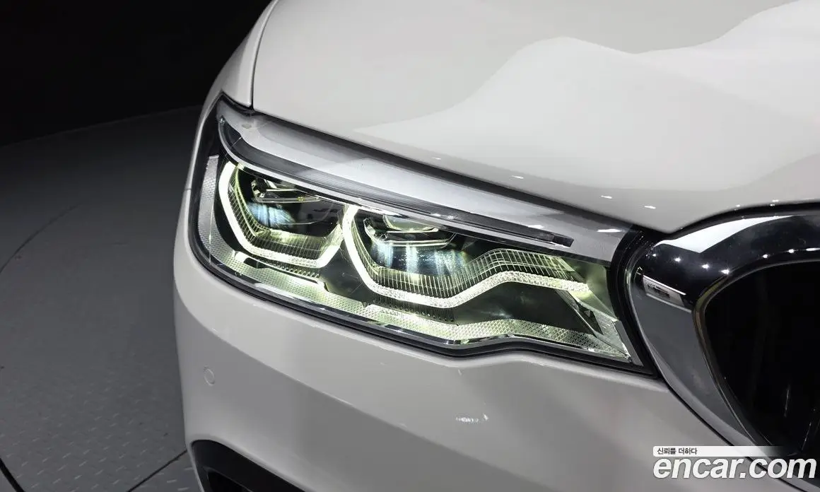BMW 5 серия 2020 2.0 автомат (гидро), фото 8