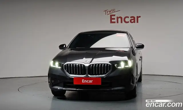 BMW 5 серия 2025 2.0 автомат (гидро), миниатюра 2