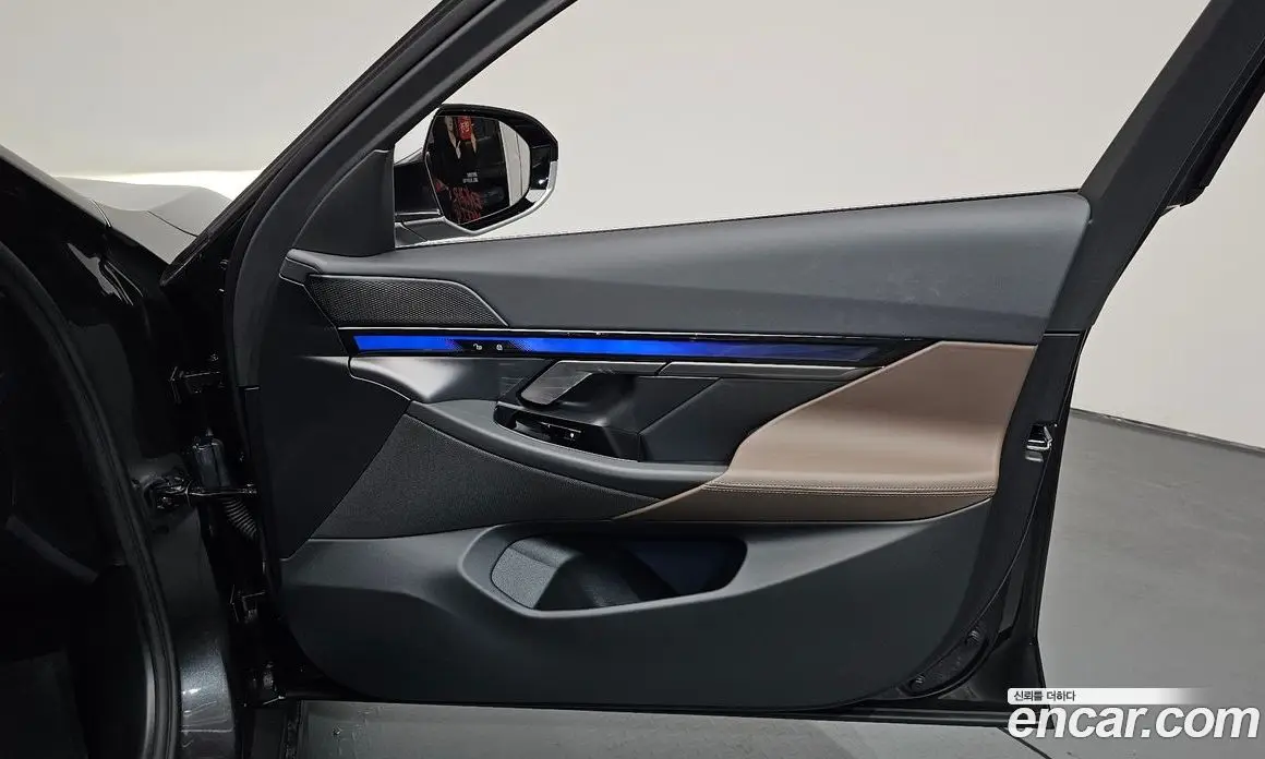 BMW 5 серия 2025 2.0 автомат (гидро), фото 13