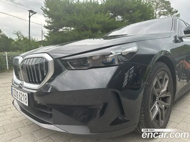 BMW 5 серия 2025 2.0 автомат (гидро), миниатюра 1