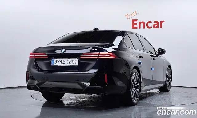 BMW 5 серия 2025 2.0 автомат (гидро), миниатюра 2