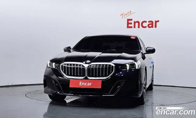 BMW 5 серия 2025 2.0 автомат (гидро), миниатюра 3