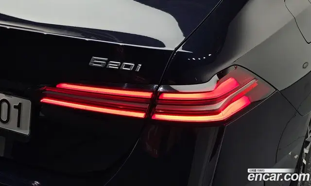 BMW 5 серия 2025 2.0 автомат (гидро), миниатюра 9