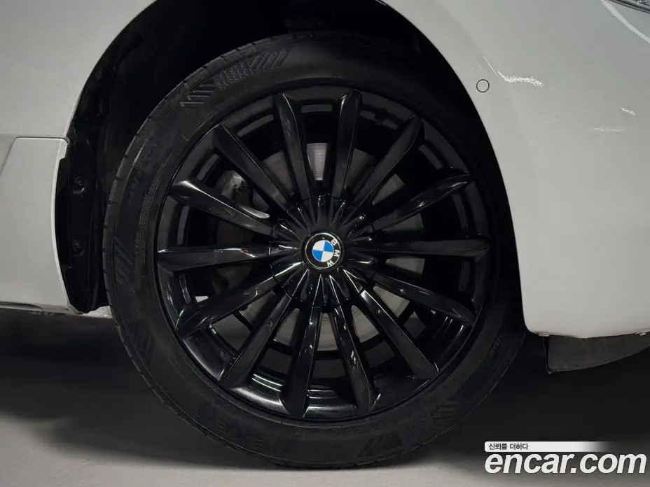 BMW 6 серия 2019 2.0 автомат (гидро), фото 5