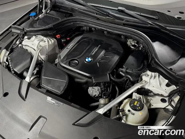 BMW 6 серия 2019 2.0 автомат (гидро), миниатюра 6