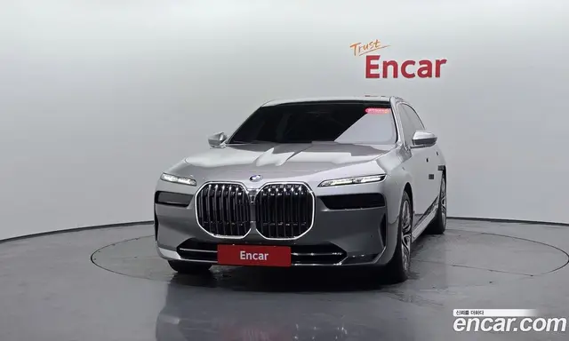BMW 7 серия 2023 3.0 автомат (гидро), миниатюра 2