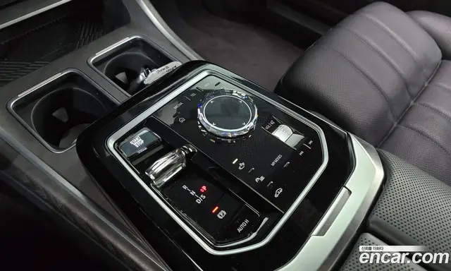 BMW 7 серия 2023 3.0 автомат (гидро), миниатюра 11
