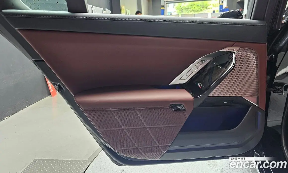 BMW 7 серия 2025 3.0 автомат (гидро), фото 15