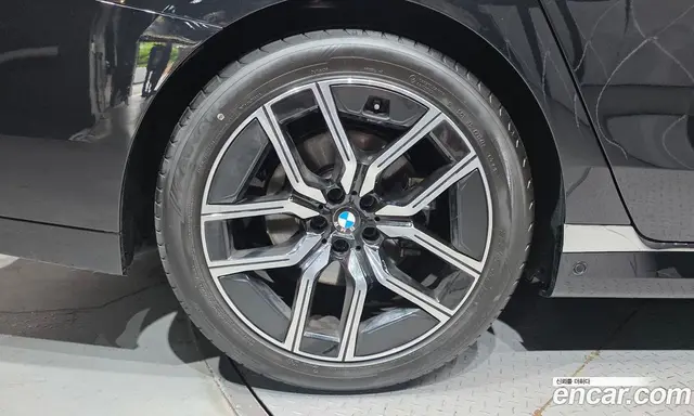 BMW 7 серия 2025 3.0 автомат (гидро), миниатюра 5