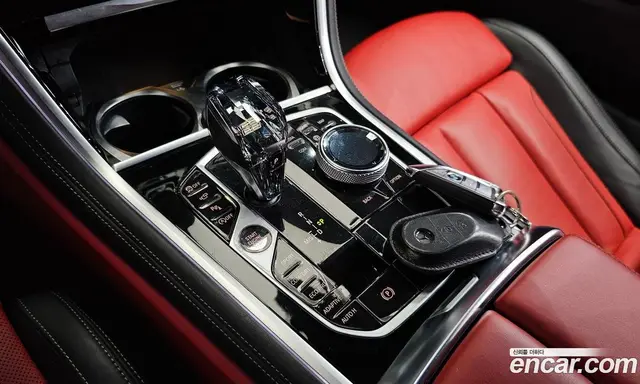 BMW 8 серия 2022 4.4 автомат (гидро), миниатюра 9