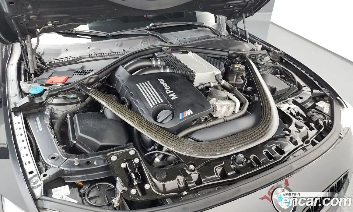 BMW M4 2016 3.0 автомат (гидро), фото 6