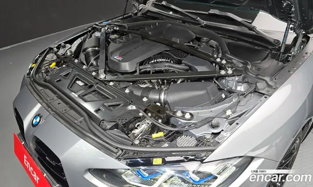 BMW M4 2023 3.0 автомат (гидро), миниатюра 6
