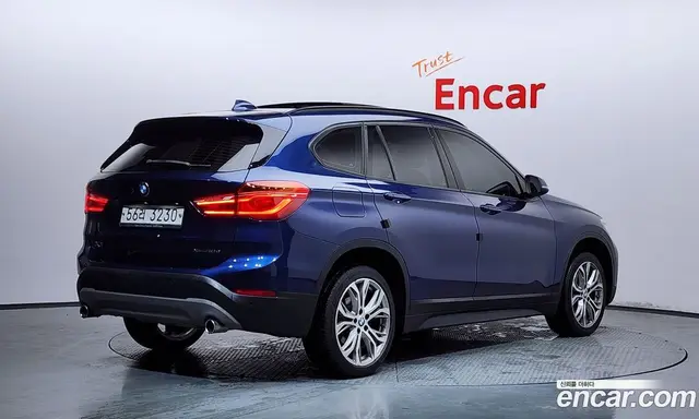 BMW X1 2019 2.0 автомат (гидро), миниатюра 2