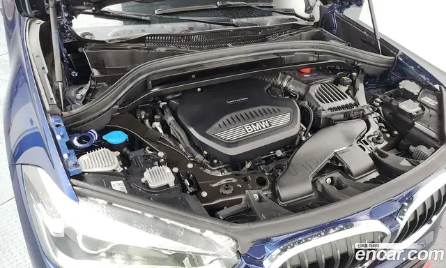 BMW X1 2019 2.0 автомат (гидро), миниатюра 6