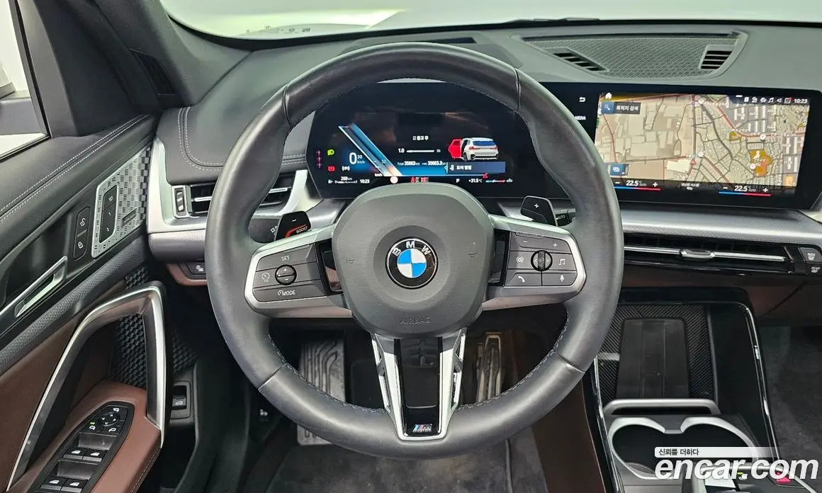 BMW X1 2024 2.0 автомат (гидро), фото 19