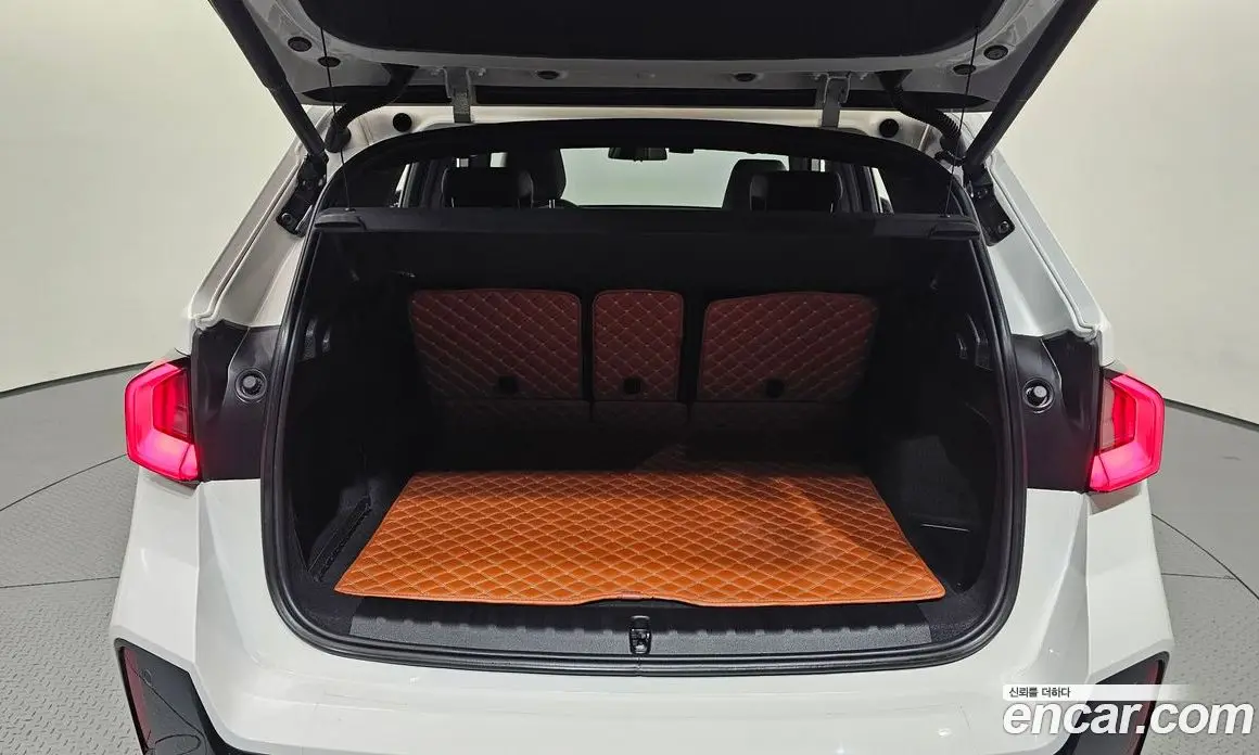 BMW X1 2024 2.0 автомат (гидро), фото 31