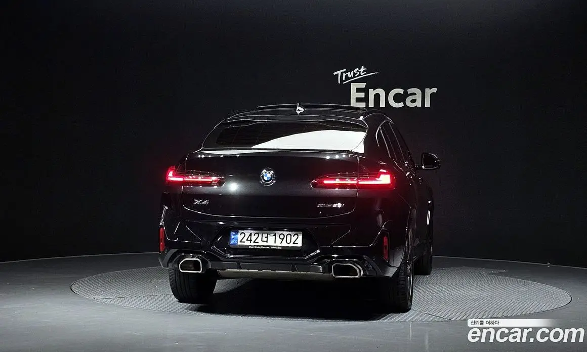 BMW X4 2022 2.0 автомат (гидро), фото 4