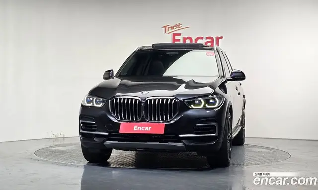 BMW X5 2023 3.0 автомат (гидро), миниатюра 3