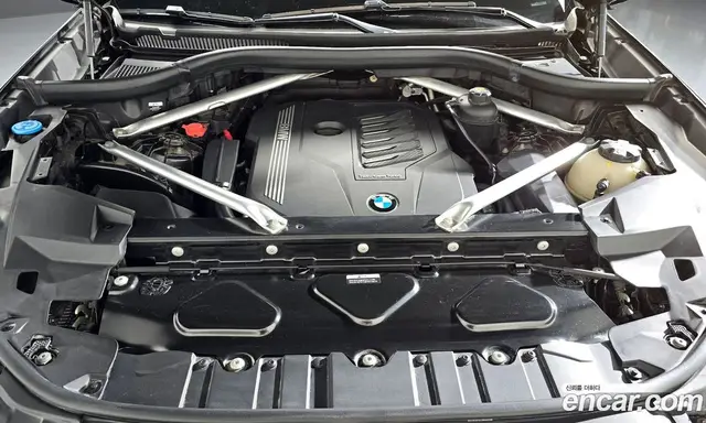 BMW X5 2023 3.0 автомат (гидро), миниатюра 6