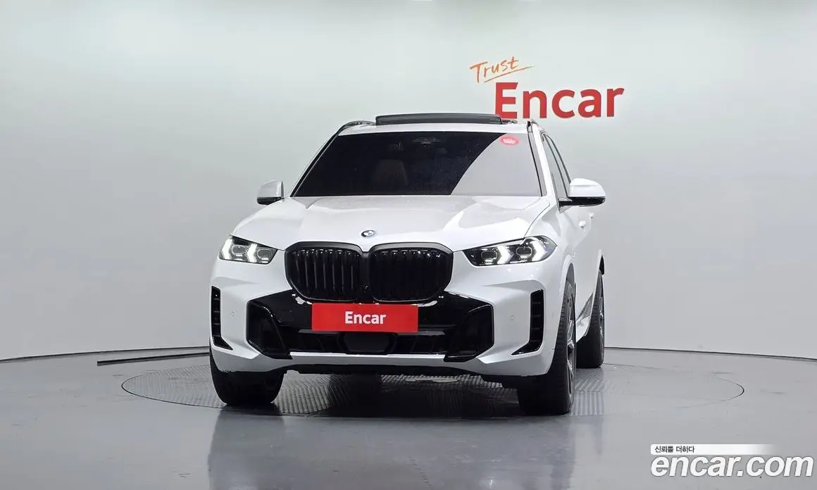 BMW X5 2025 3.0 автомат (гидро), фото 3