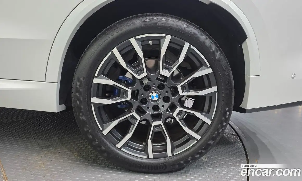BMW X5 2025 3.0 автомат (гидро), фото 7