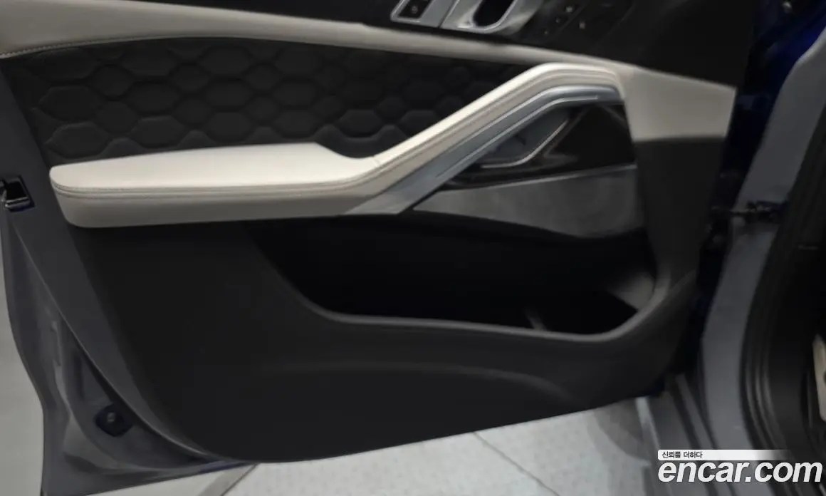 BMW X6M 2021 4.4 автомат (гидро), фото 14