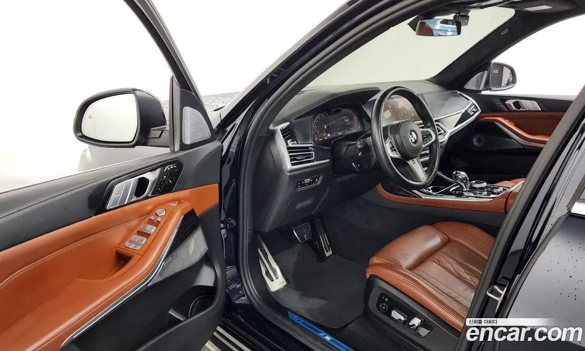 BMW X7 2022 3.0 автомат (гидро), фото 13