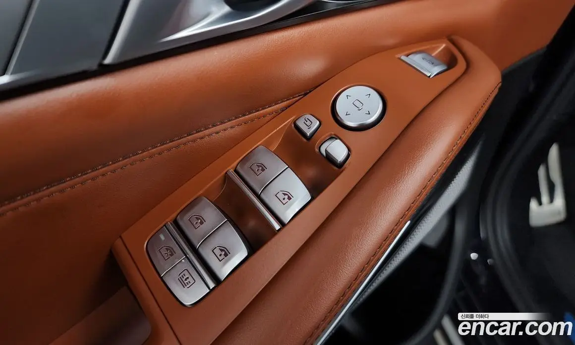 BMW X7 2022 3.0 автомат (гидро), фото 28