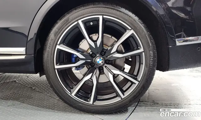 BMW X7 2022 3.0 автомат (гидро), миниатюра 7