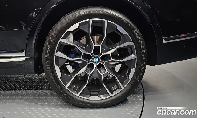 BMW X7 2024 3.0 автомат (гидро), миниатюра 7