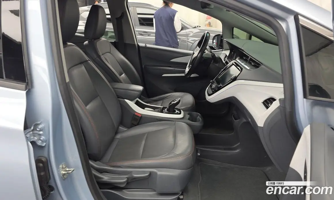 Chevrolet Bolt EV 2018 0.2 автомат (гидро), фото 17
