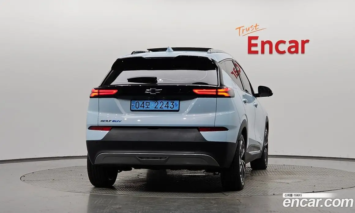 Chevrolet 볼트 EUV 2023 0.2 автомат (гидро), фото 3