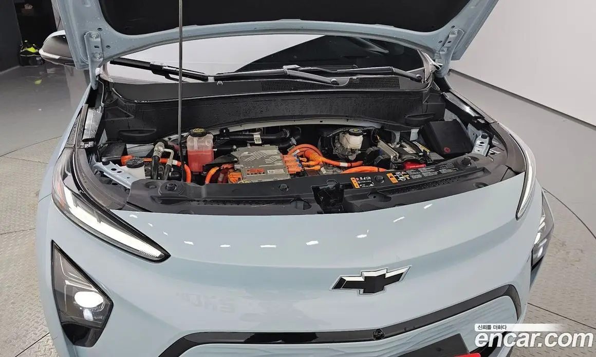 Chevrolet 볼트 EUV 2023 0.2 автомат (гидро), фото 5