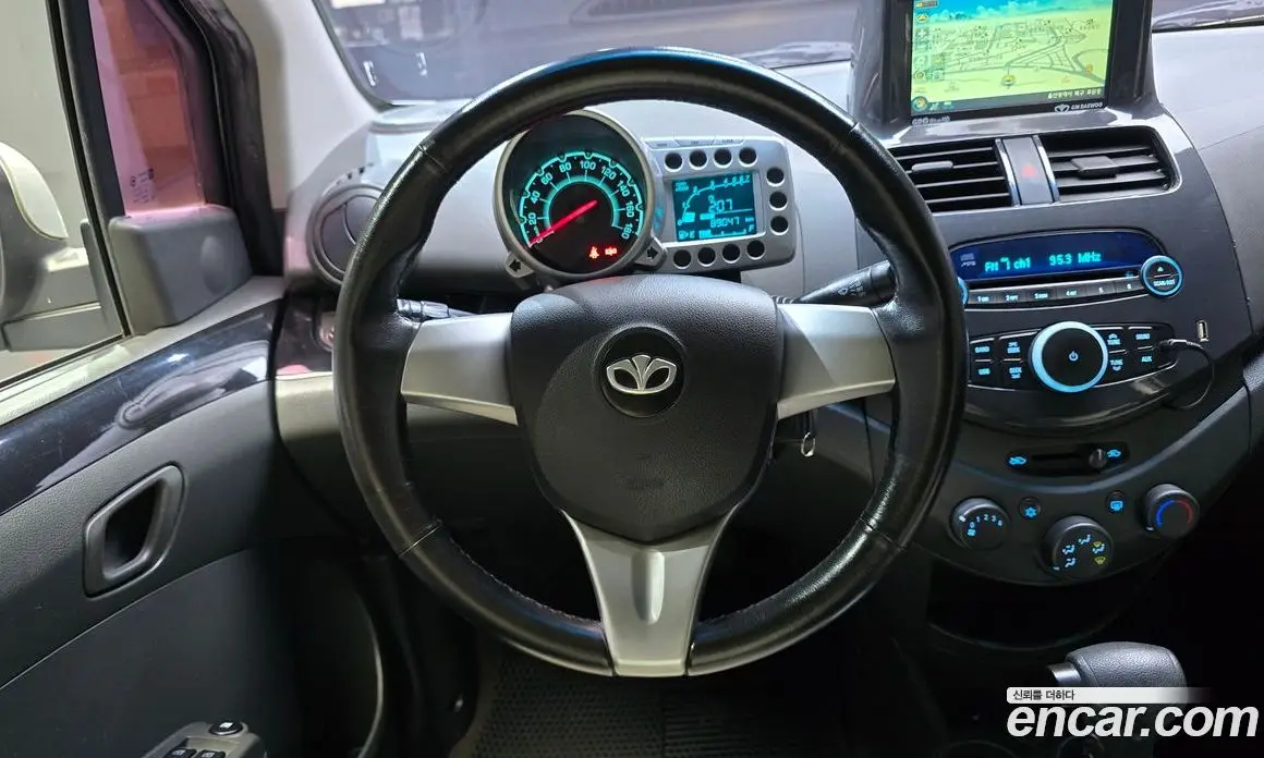 Chevrolet Matiz 2010 1.0 автомат (гидро), фото 13
