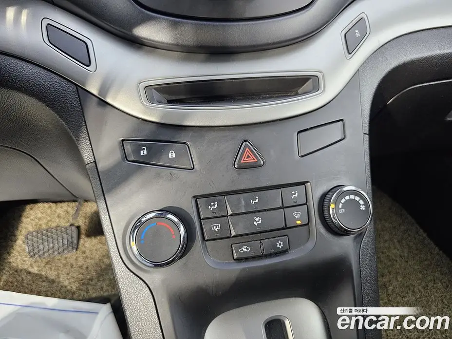 Chevrolet Orlando 2018 1.6 автомат (гидро), фото 13