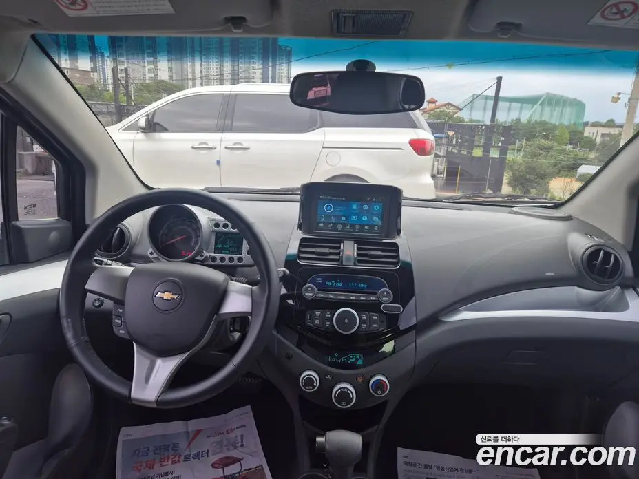 Chevrolet Spark 2011 1.0 автомат (гидро), фото 5