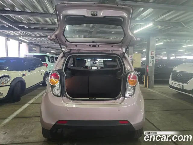Chevrolet Spark 2012 1.0 автомат (гидро), миниатюра 11