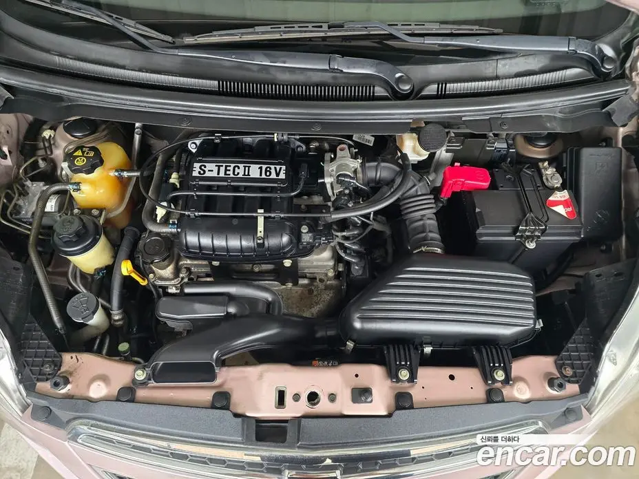 Chevrolet Spark 2012 1.0 автомат (гидро), фото 6