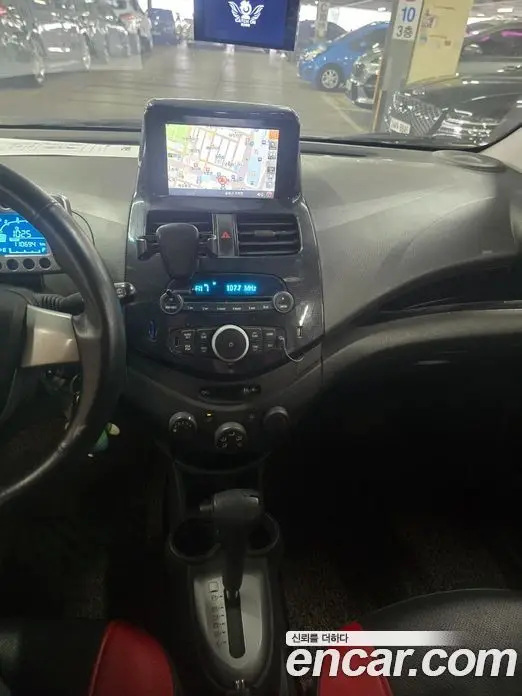 Chevrolet Spark 2012 1.0 автомат (гидро), миниатюра 9