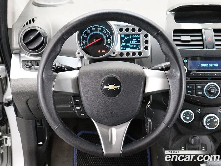 Chevrolet Spark 2013 1.0 автомат (гидро), фото 15