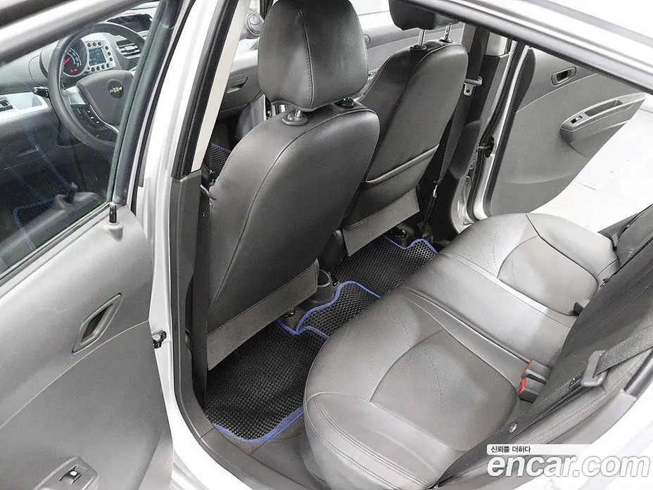 Chevrolet Spark 2013 1.0 автомат (гидро), фото 16