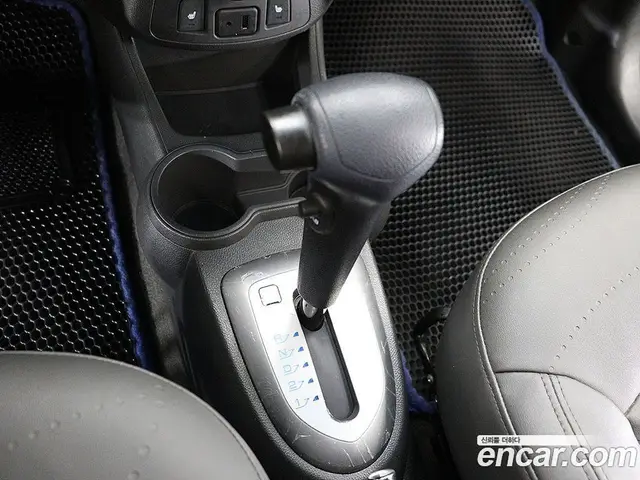 Chevrolet Spark 2013 1.0 автомат (гидро), миниатюра 8