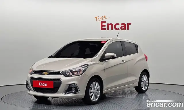 Chevrolet Spark 2016 1.0 автомат (гидро), миниатюра 1